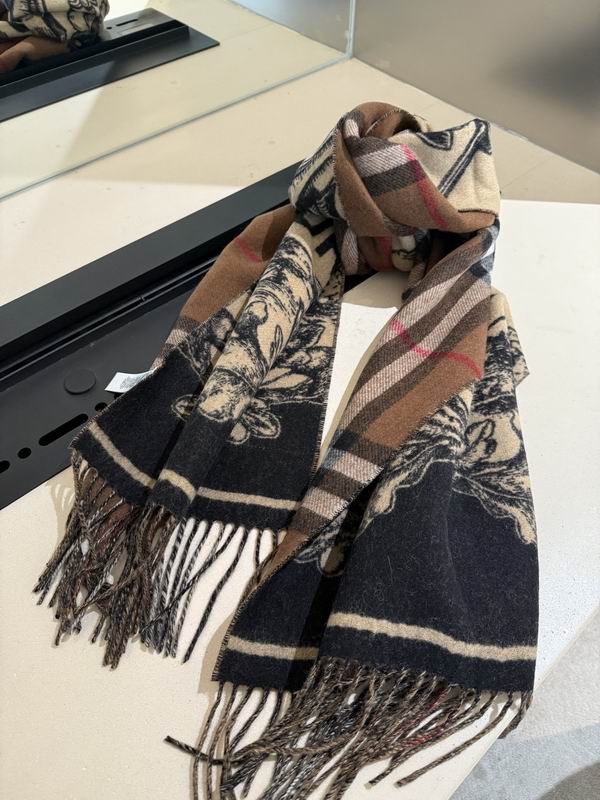 Burberry Scarf 45X210cm  E011709